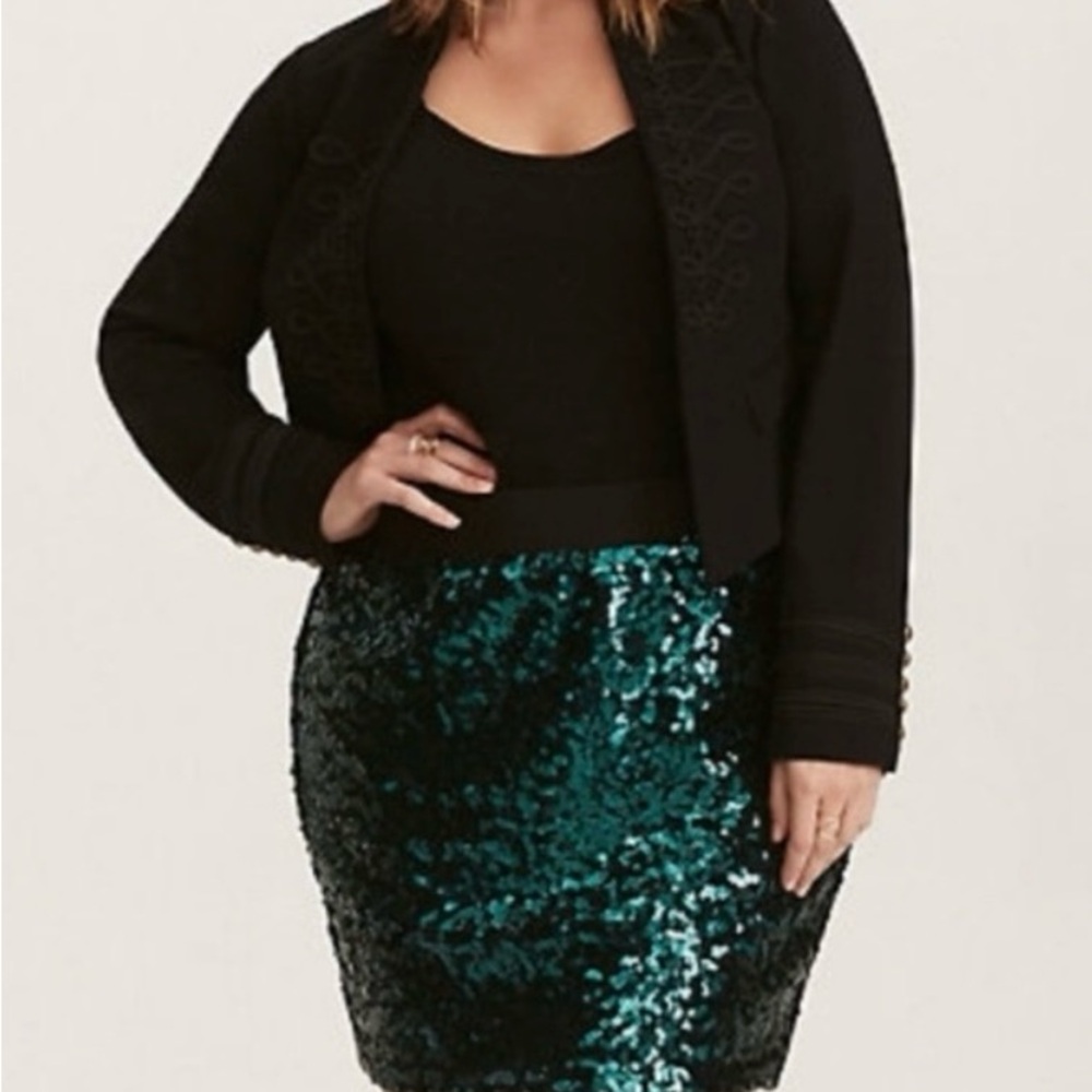 Torrid Green Sequin mini Skirt - Size 4 NWT